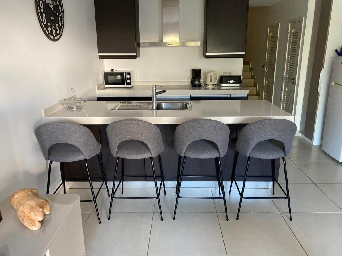 Modern 2 Bed Apartment 발도로보 외부 사진